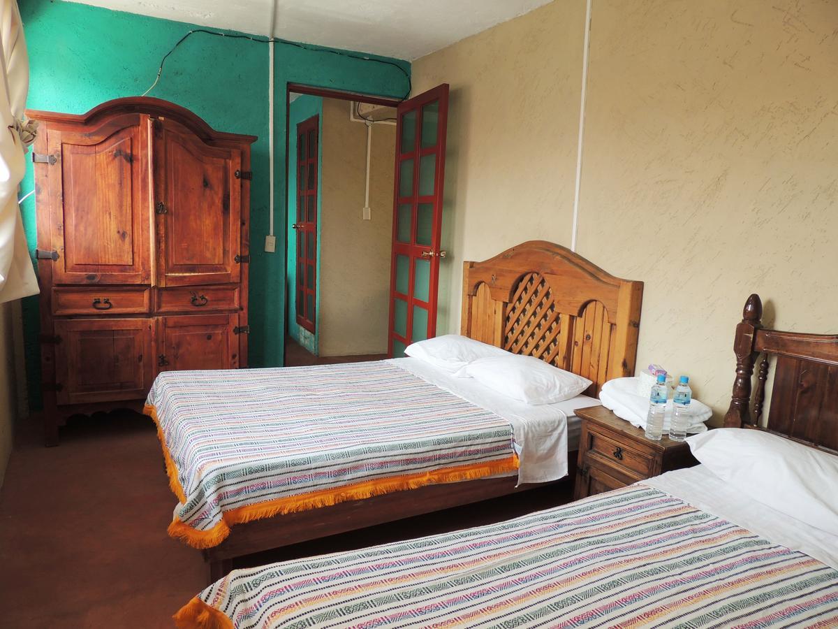 Hotel Las Fumarolas De Don Goyo Чолула Экстерьер фото