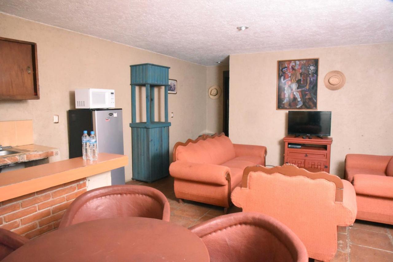 Hotel Las Fumarolas De Don Goyo Чолула Экстерьер фото